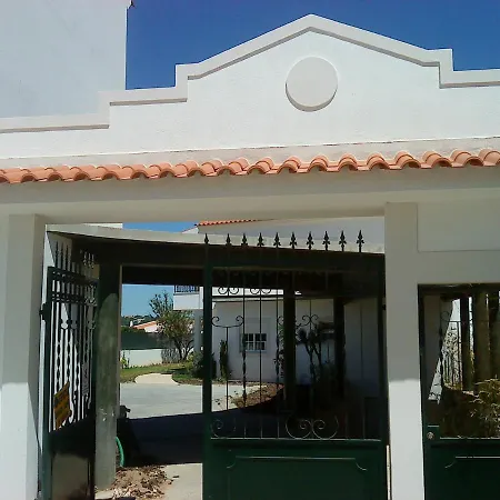 Stunning 1-bed In Olhos De Agua Apartment Albufeira
