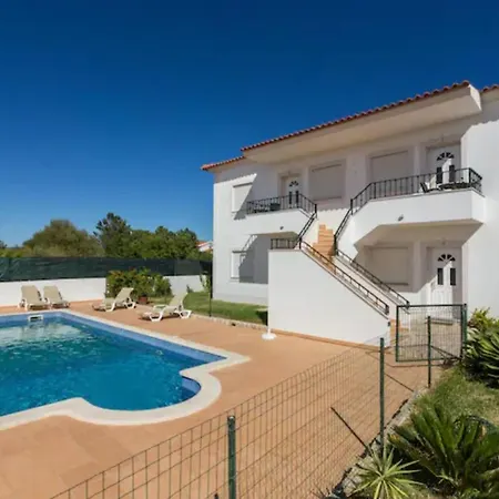 Apartment Stunning 1-bed In Olhos De Agua *