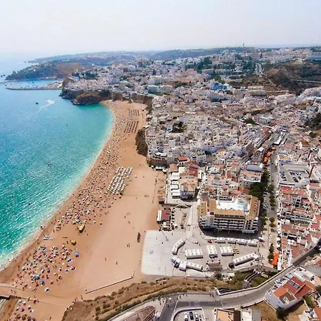 Apartment Stunning 1-bed In Olhos De Agua